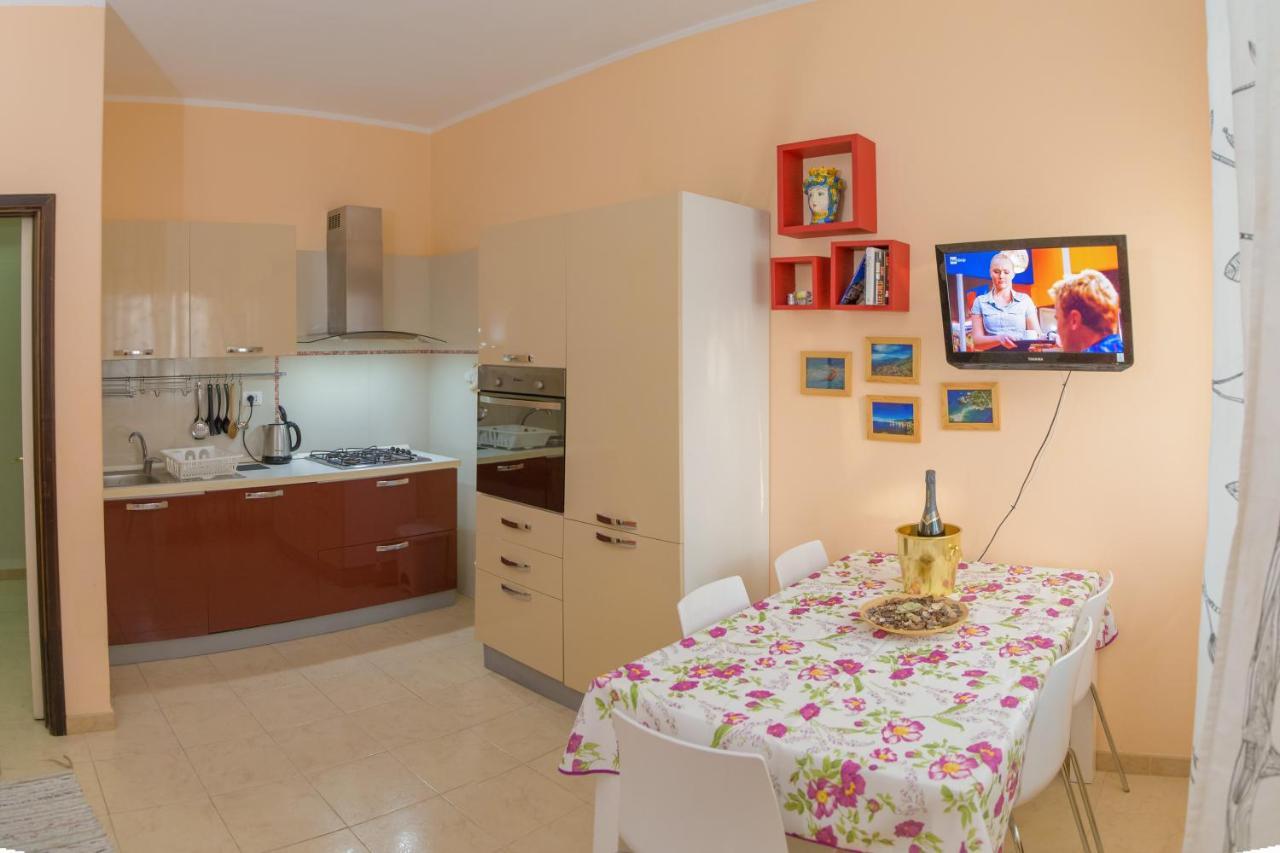 Il Signo Cocco Mare Apartment Taormina Luaran gambar